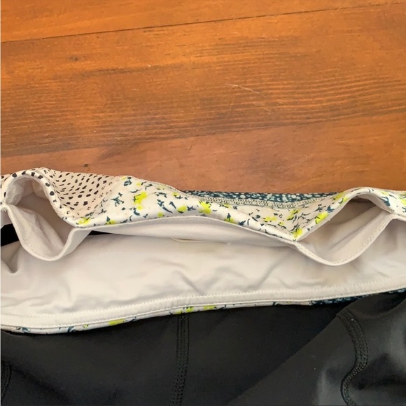 Lululemon Run Inspire Crop II Fresh Fleur Neutral - Picture 14 of 15